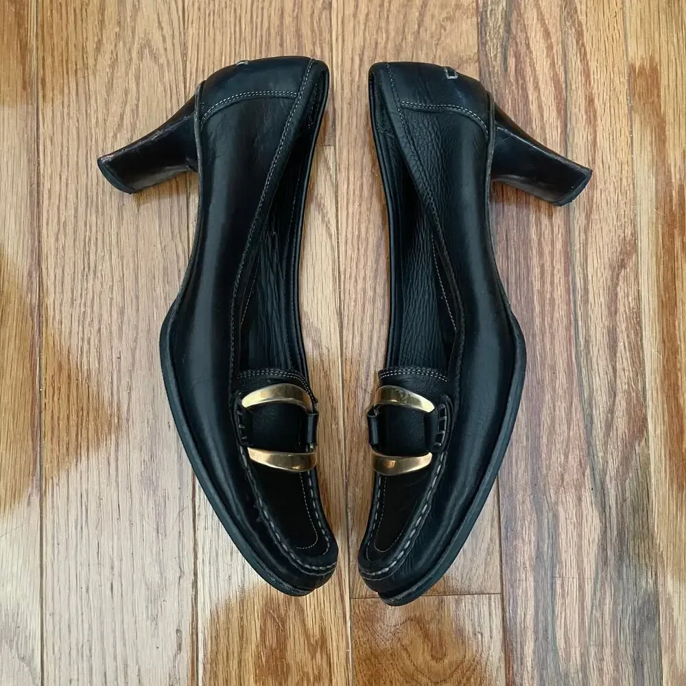 Goffredo Fantini Leather Pumps Black Contrast Stitch Brass Hardware EU 39 US 9